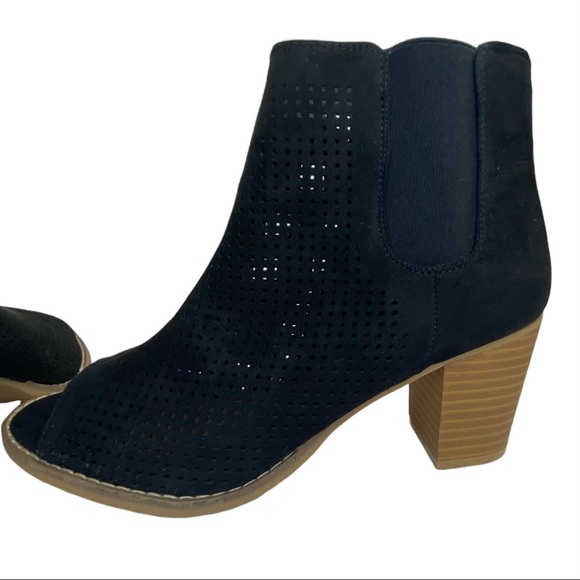 Sonoma Women’s Black Open-Toe Block Heel Perforated Bootie Size Zipper Size 8M - Picture 2 of 11